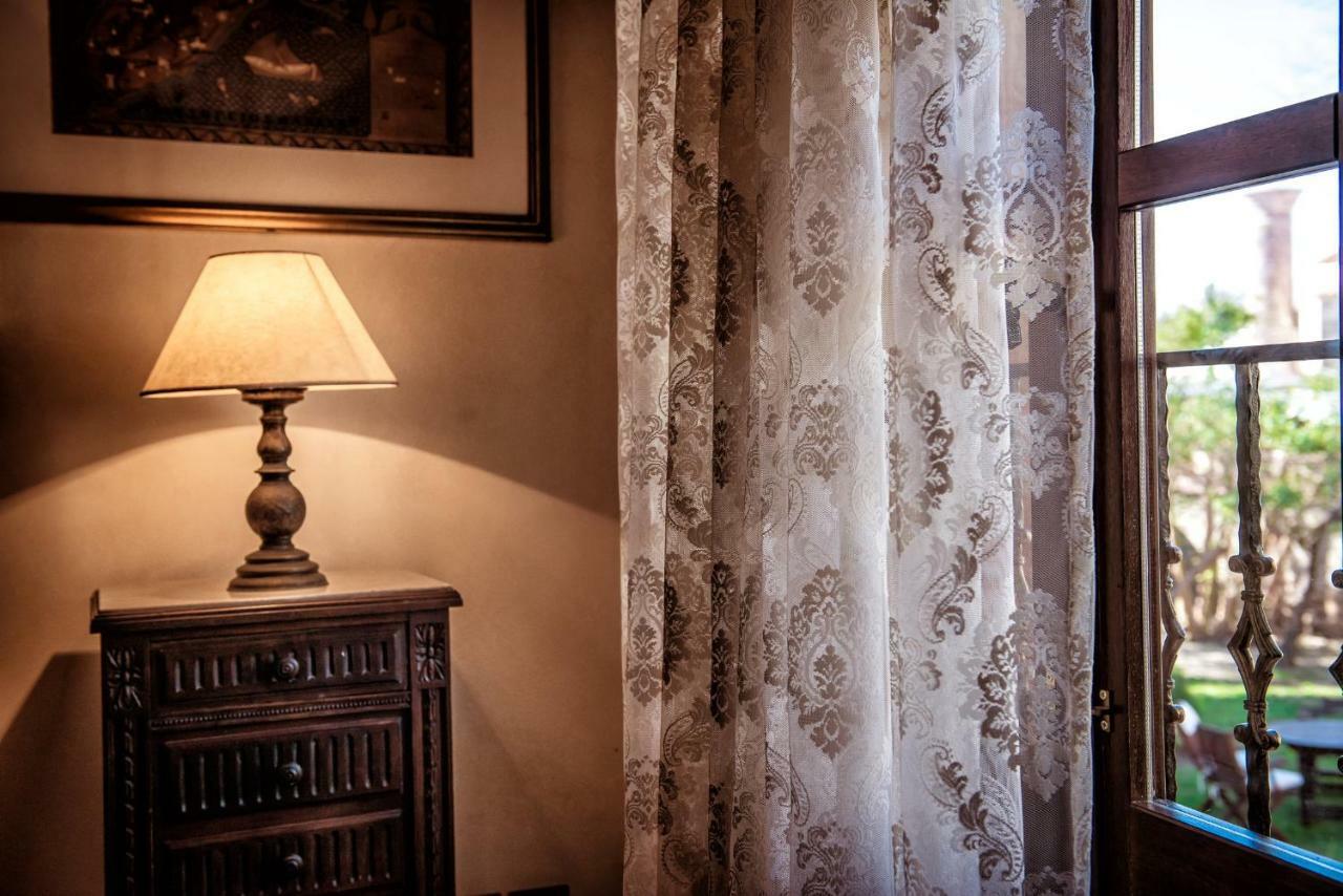 Lemuria Manor, Wine Dark Sea Villas Rhodes City エクステリア 写真